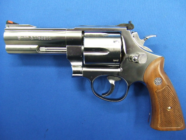 S&W M629　4インチ　クラシックDX | タナカ